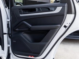 Porsche Cayenne S Coupe AWD 2026