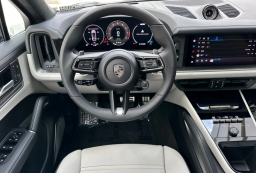 Porsche Cayenne Turbo E-Hybrid Coupe AWD 2026