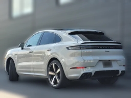 Porsche Cayenne Turbo E-Hybrid Coupe AWD 2025