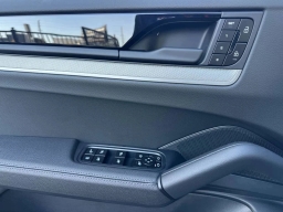 Porsche Cayenne S E-Hybrid Coupe AWD 2026