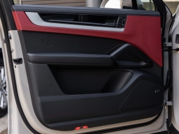 Porsche Cayenne S E-Hybrid Coupe AWD 2026