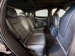 Porsche Cayenne S E-Hybrid Coupe AWD 2026