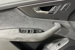 Audi RS Q8 performance quattro 2026