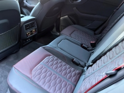 Audi RS Q8 performance quattro 2026