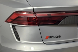 Audi RS Q8 performance quattro 2026