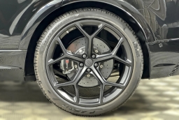 Audi RS Q8 performance quattro 2026