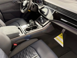 Audi RS Q8 performance quattro 2026