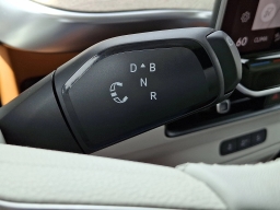 Volkswagen ID. Buzz 1st Edition 4MOTION w/Two-Tone 2025