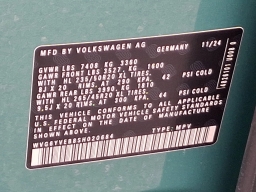 Volkswagen ID. Buzz 1st Edition 4MOTION w/Two-Tone 2025