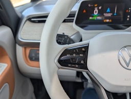 Volkswagen ID. Buzz 1st Edition 4MOTION w/Two-Tone 2025