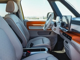 Volkswagen ID. Buzz 1st Edition 4MOTION w/Two-Tone 2025