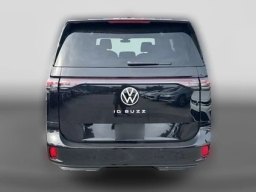 Volkswagen ID. Buzz Pro S RWD w/Two-Tone 2025