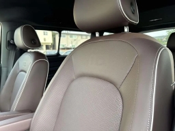 Volkswagen ID. Buzz Pro S RWD w/Two-Tone 2025