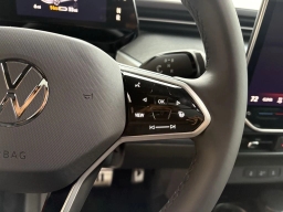 Volkswagen ID. Buzz Pro S Plus 4MOTION 2025