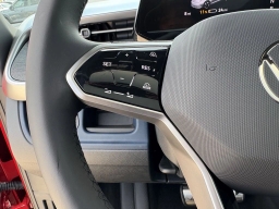 Volkswagen ID. Buzz Pro S Plus 4MOTION 2025