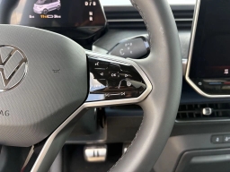 Volkswagen ID. Buzz Pro S Plus 4MOTION 2025