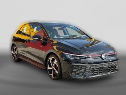 Volkswagen Golf GTI SE 2.0T DSG 2025