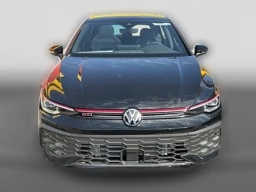 Volkswagen Golf GTI SE 2.0T DSG 2025