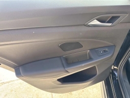 Volkswagen Golf GTI SE 2.0T DSG 2025