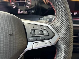 Volkswagen Golf GTI SE 2.0T DSG 2025