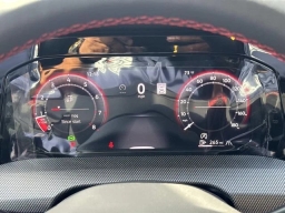 Volkswagen Golf GTI SE 2.0T DSG 2025