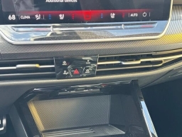 Volkswagen Golf GTI SE 2.0T DSG 2025