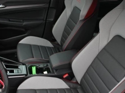 Volkswagen Golf GTI SE 2.0T DSG 2026