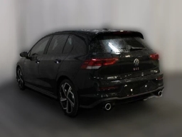 Volkswagen Golf GTI SE 2.0T DSG 2026