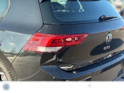 Volkswagen Golf GTI SE 2.0T DSG 2026