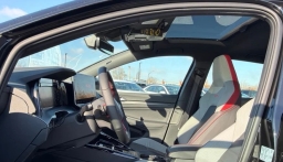 Volkswagen Golf GTI SE 2.0T DSG 2026