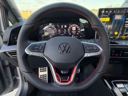 Volkswagen Golf GTI SE 2.0T DSG 2026