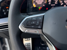 Volkswagen Golf GTI SE 2.0T DSG 2026