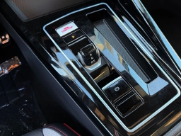 Volkswagen Golf GTI SE 2.0T DSG 2026