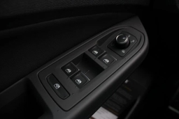 Volkswagen Golf GTI SE 2.0T DSG 2026