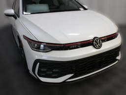 Volkswagen Golf GTI SE 2.0T DSG 2026