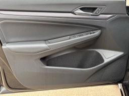 Volkswagen Golf R 2.0T DSG 2026