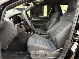 Volkswagen Golf R 2.0T DSG 2026