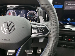 Volkswagen Golf R 2.0T DSG 2026