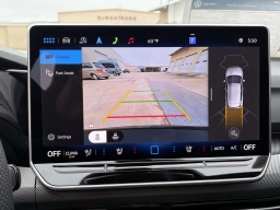 Volkswagen Golf R 2.0T DSG 2026