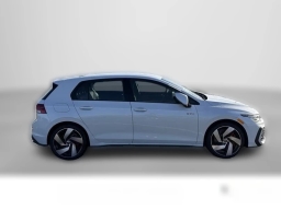 Volkswagen Golf GTI S 2.0T DSG 2026