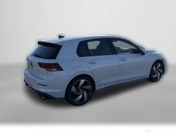 Volkswagen Golf GTI S 2.0T DSG 2026