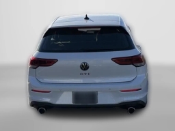 Volkswagen Golf GTI S 2.0T DSG 2026