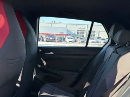 Volkswagen Golf GTI S 2.0T DSG 2026