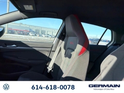 Volkswagen Golf GTI S 2.0T DSG 2026