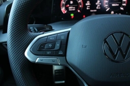 Volkswagen Golf GTI S 2.0T DSG 2026