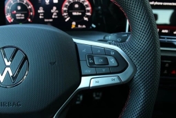 Volkswagen Golf GTI S 2.0T DSG 2026