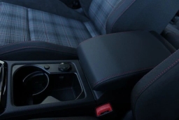 Volkswagen Golf GTI S 2.0T DSG 2026