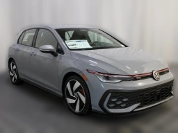 Volkswagen Golf GTI S 2.0T DSG 2026