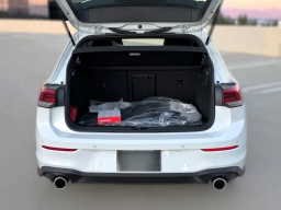 Volkswagen Golf GTI S 2.0T DSG 2026