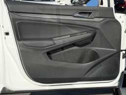 Volkswagen Golf GTI S 2.0T DSG 2026